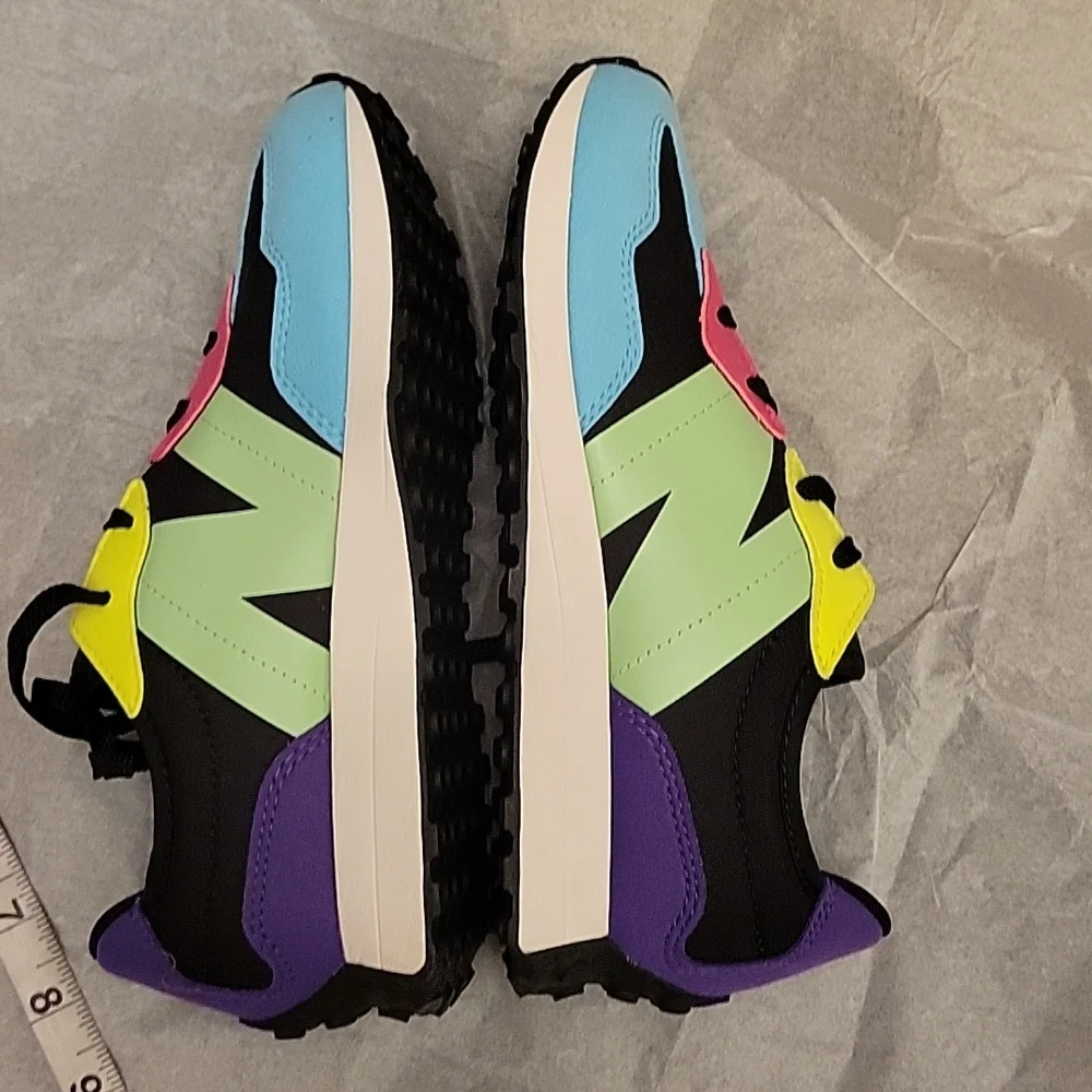 NEW BALANCE THE INTELLIGENT CHOICE 327 SNEAKERS 👟  SIZE 9 2/16 appro 9 1/2 - Picture 4 of 16